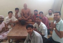 मुनि श्री ने नकारा डिस्पोजल का चलन.