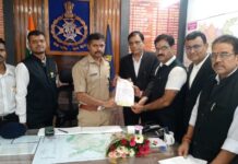 अधिवक्तता संघ ने किया खबर का खण्डन