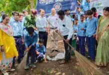 इम्मानुएल स्कूल में मनाई गई महापुरुषों की जयंती