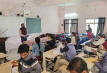 प्री परीक्षा में शामिल हो रहे विद्यार्थी भी निःशुल्क सहभागिता करें -विधायक