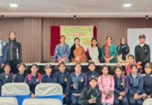 छात्राओं के बीच अश्वगंधा कैंपेन