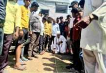 विधायक खुद पहुँचे सड़क नापने