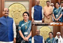 मानसून सत्र में शिष्टाचार भेंट