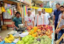 सड़क पर ठेले बंद!